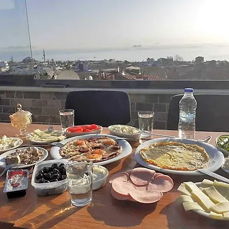 Hall Sultanahmet Hotel 3*
