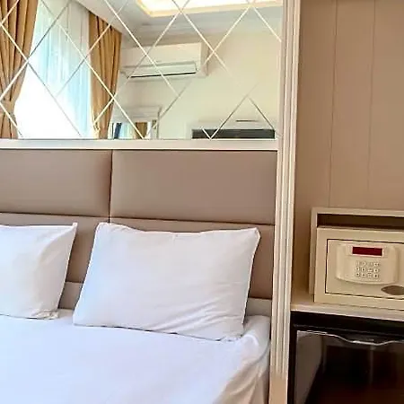 Hotel Hall Sultanahmet 3*