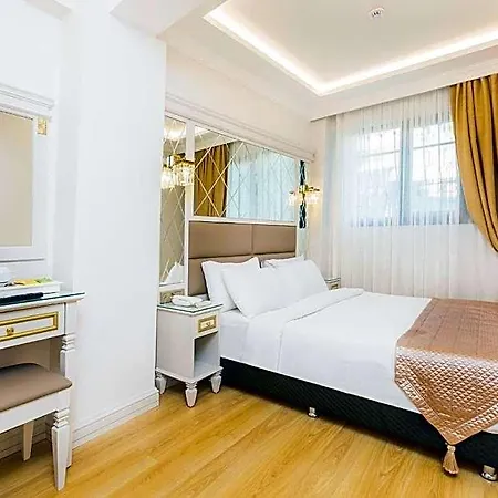 Hall Sultanahmet